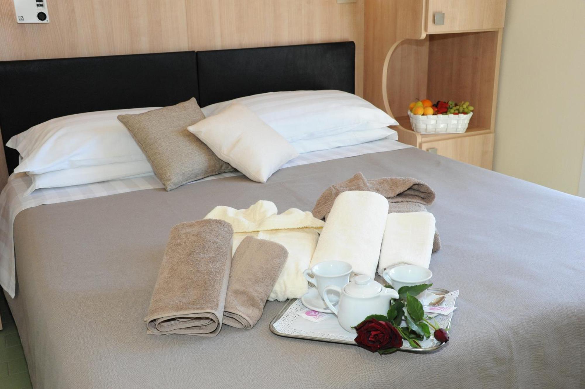 קרביה Hotel Lanzoni מראה חיצוני תמונה